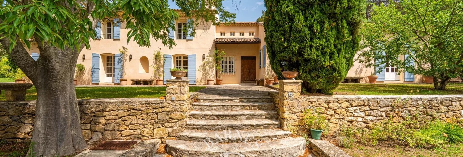 Maison 9 Pièces 306 m² à vendre à Aix-en-Provence (13100)
