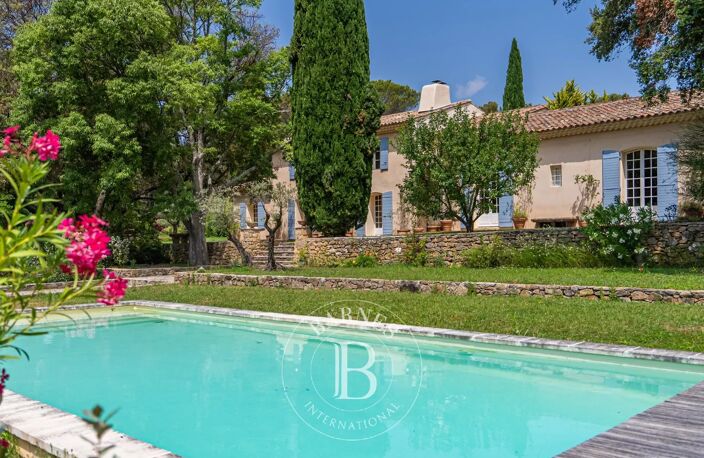 AIX-EN-PROVENCE – BASTIDE PRESTIGE – 306 m² – PISCINE – CONSTRUC — photo 2