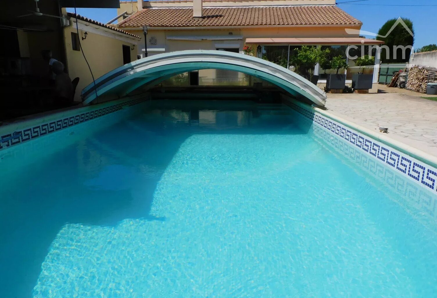 13200 Arles (Gimeaux) Viager occupé villa de plain-pied avec pis — photo 1