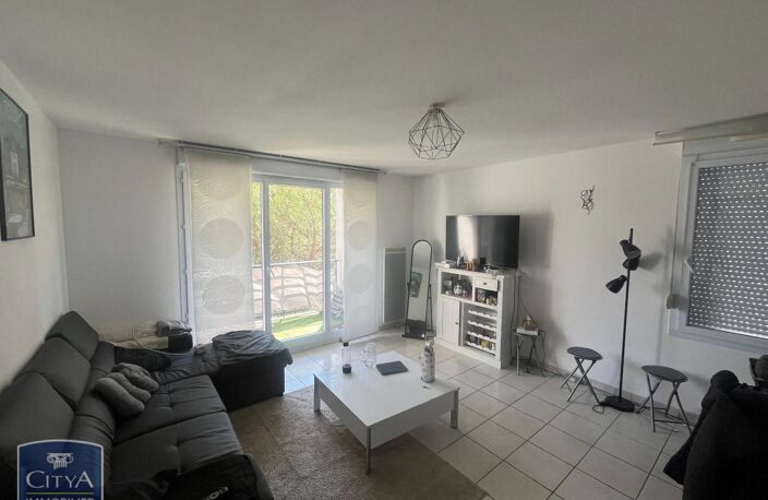 Location appartement 3 pièces 67 m² à Tours (37200) — photo 2