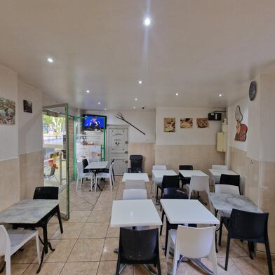 Commerce  126000 €