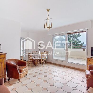 Appartement 4 pièces 310000 €