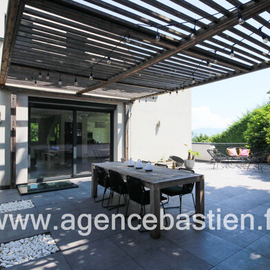 Maison 6 pièces 997000 €