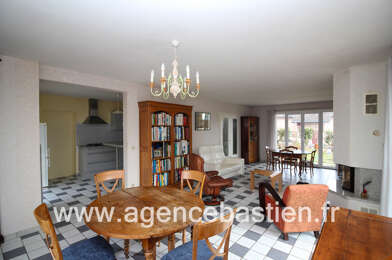 Maison 5 pièces 695000 €