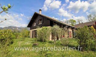 Maison 5 Pièces 147 m² à vendre à Gex (01170)