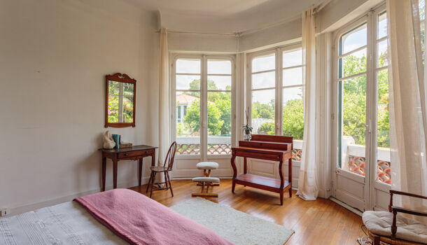 Villa / Maison 10 pièces  à vendre Bayonne 64100