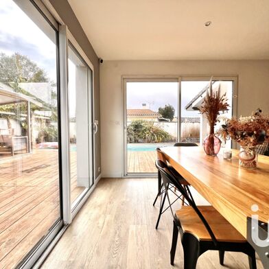 Maison 5 pièces 449000 €