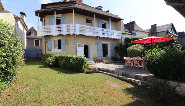 Villa / Maison 6 pièces  à vendre Lasseube 64290