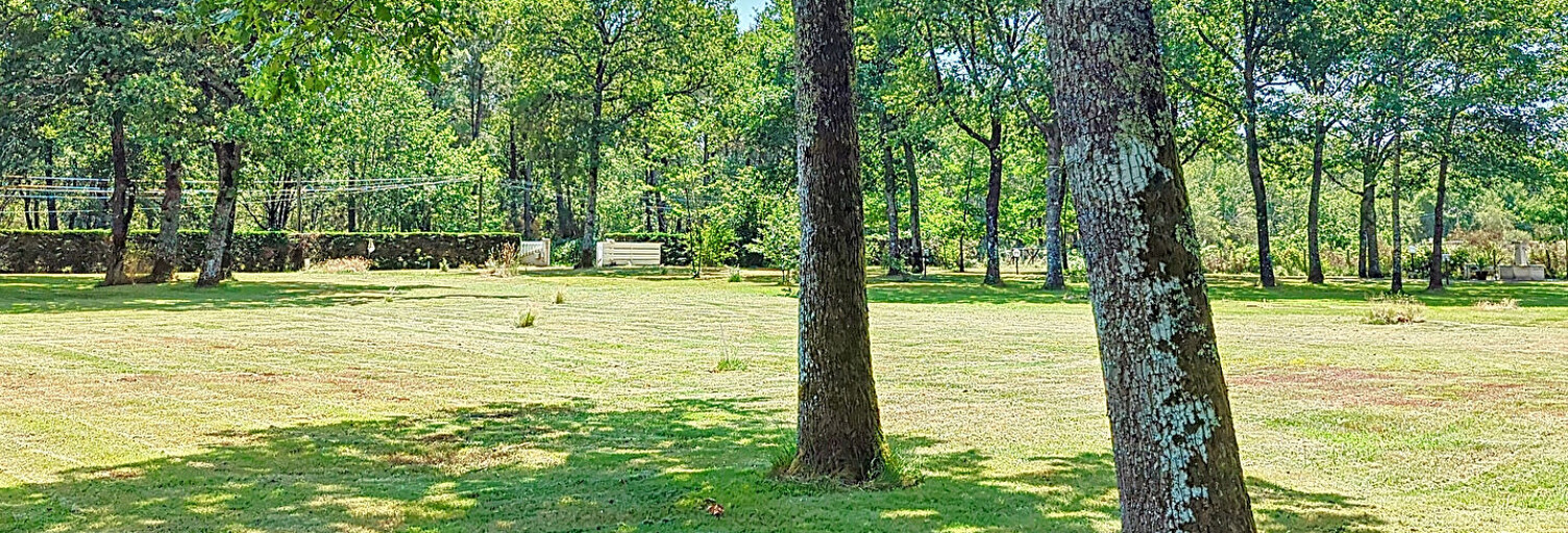 Terrain  1348 m² à vendre à Saint-Jean-d'Illac (33127)