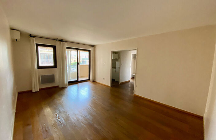 AIX EN PROVENCE RESIDENCE SENIORS APPARTEMENT T2 — photo 4