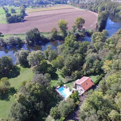 Maison 8 pièces 349800 €