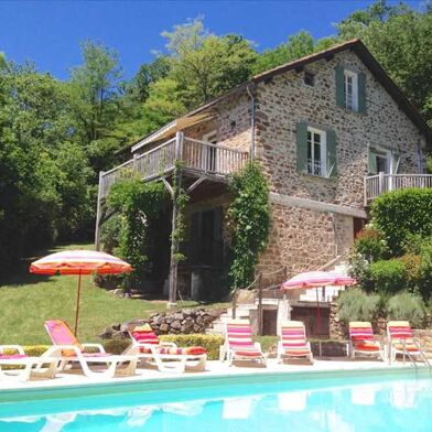Maison 8 pièces 349800 €