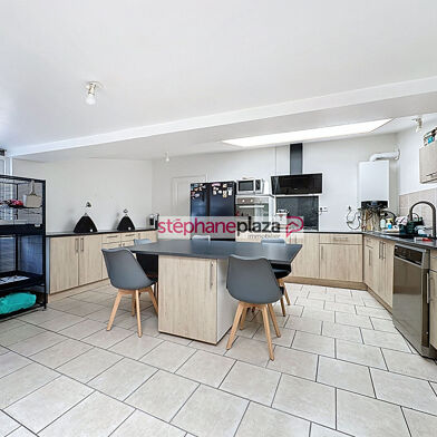 Maison 5 pièces 157500 €