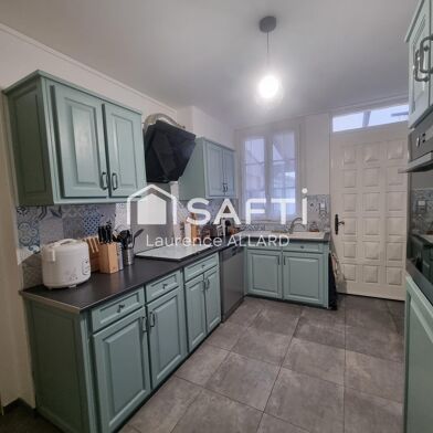 Maison 5 pièces 256000 €