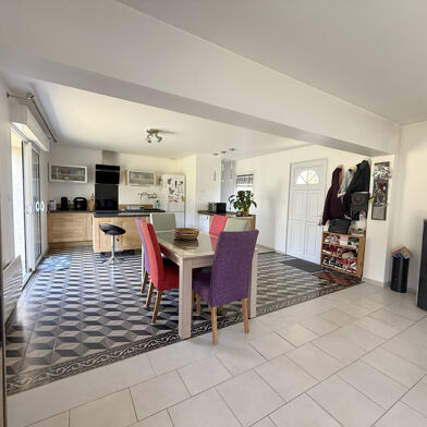 Maison 5 pièces 253000 €