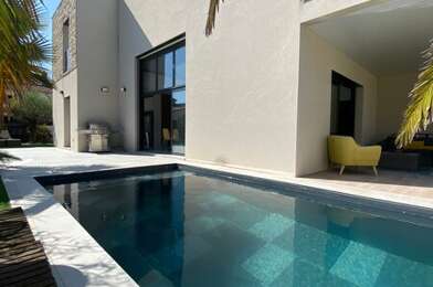 Maison  459000 €