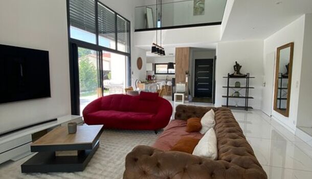 Villa / Maison  à vendre Montélimar 26200