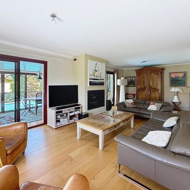 Maison 7 pièces 448000 €