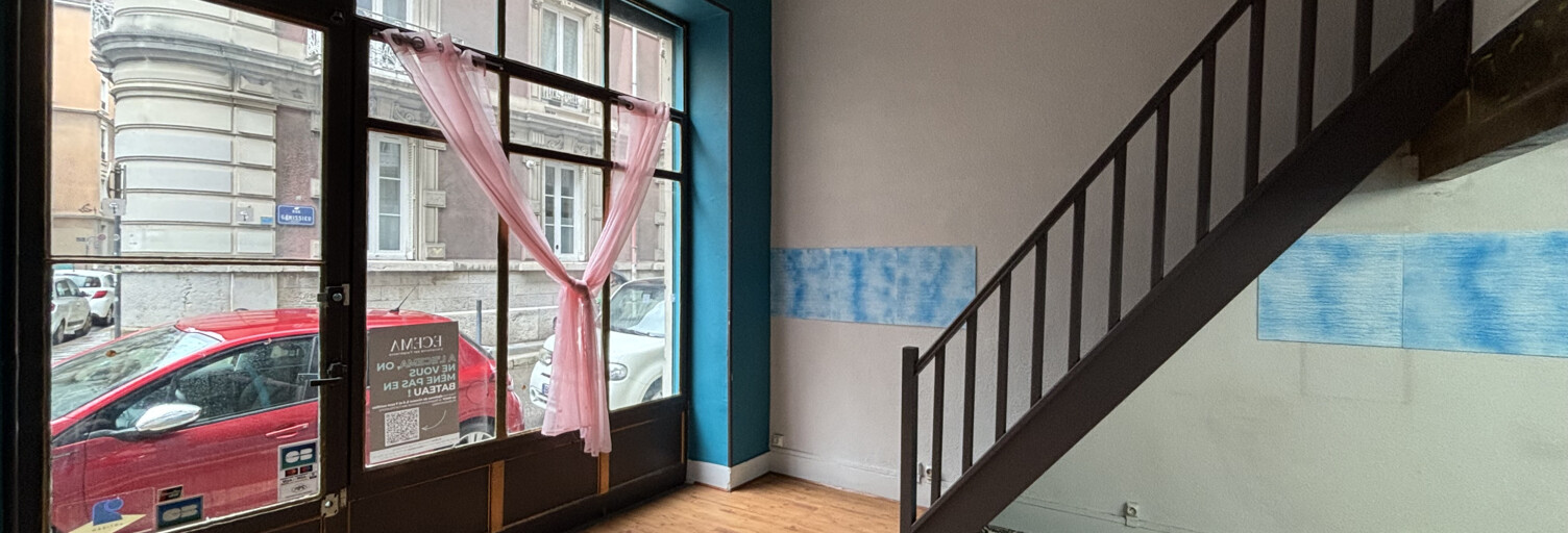 Commerce  35 m² à louer à Grenoble (38000)