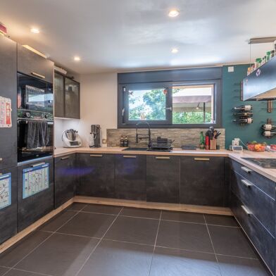 Maison 8 pièces 1450000 €