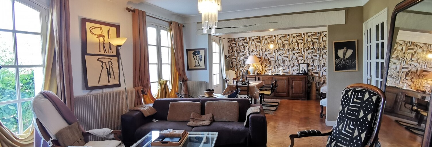 Maison 7 Pièces 221 m² à vendre à Oloron-Sainte-Marie (64400)