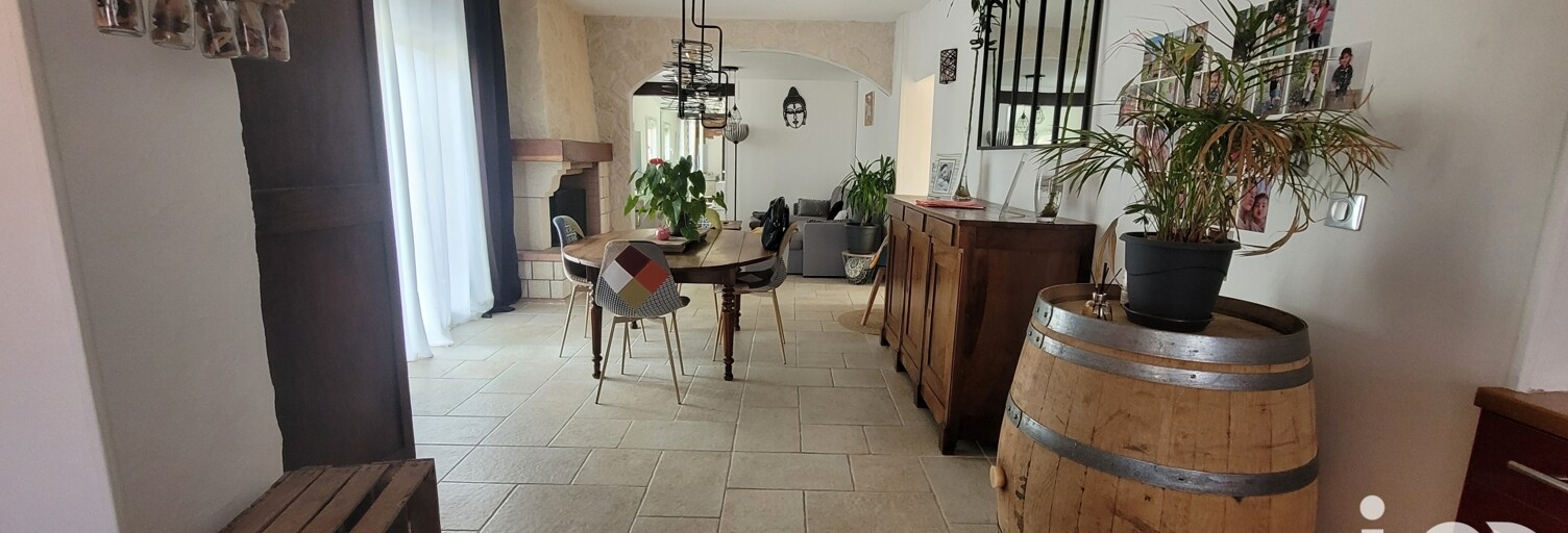 Maison 4 Pièces 112 m² à vendre à Les Églisottes-et-Chalaures (33230)