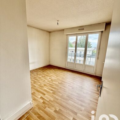 Appartement 3 pièces 77000 €
