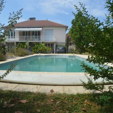 Maison 7 pièces 265500 €