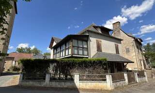 Maison 9 Pièces 214 m² à vendre à Salles-Courbatiès (12260)