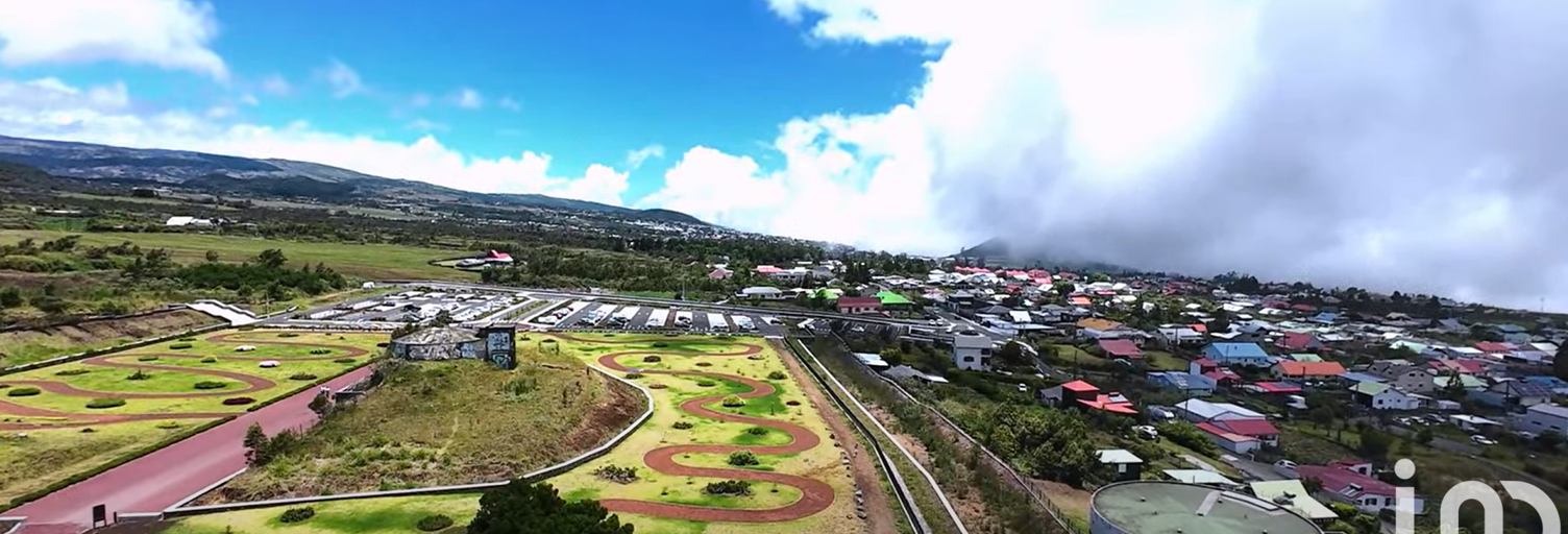 Terrain  700 m² à vendre à Le Tampon (97430)