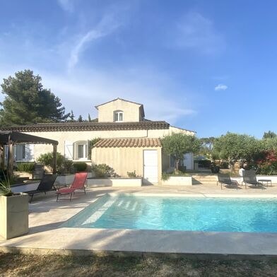 Maison 7 pièces 400000 €