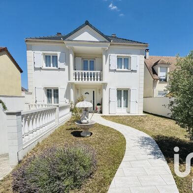 Maison 7 pièces 575000 €