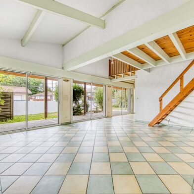 Maison 4 pièces 349500 €