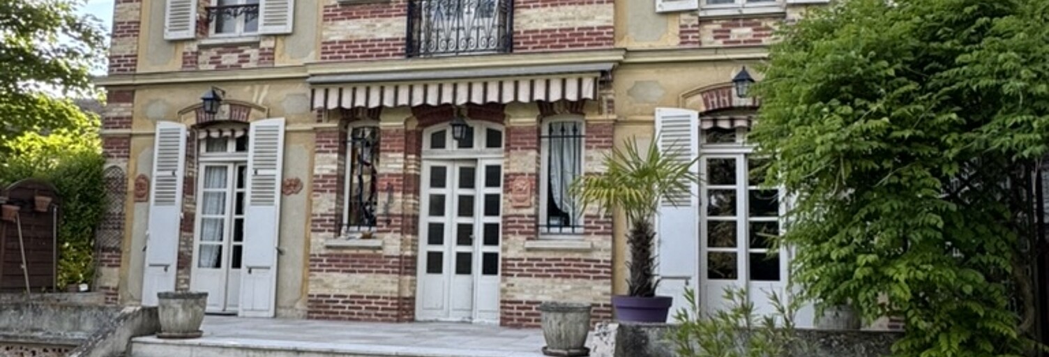 Maison 10 Pièces 192 m² à vendre à Châtenay-sur-Seine (77126)