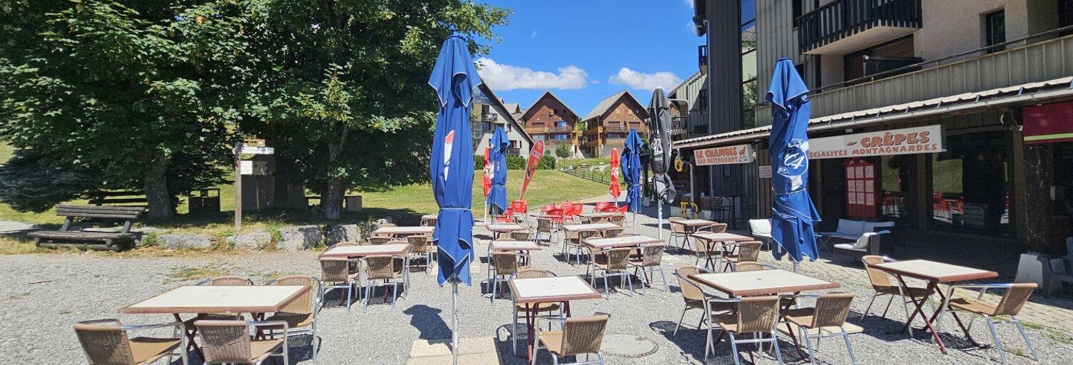 Commerce  190 m² à vendre à Réallon (05160)