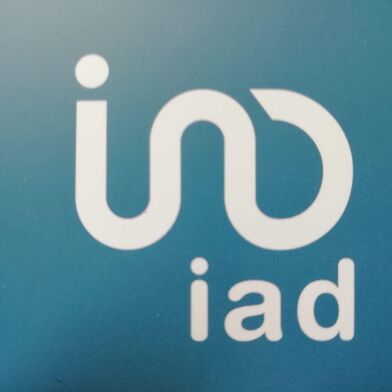 Commerce  1390000 €