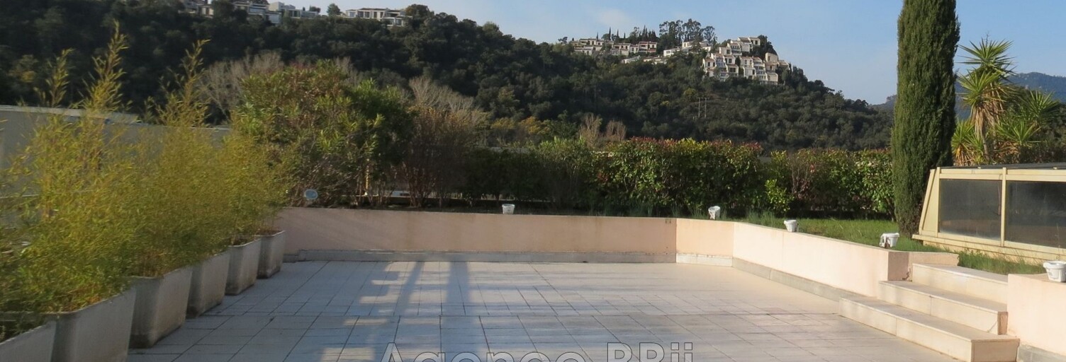Appartement 4 Pièces 90 m² à vendre à Mandelieu-la-Napoule (06210)