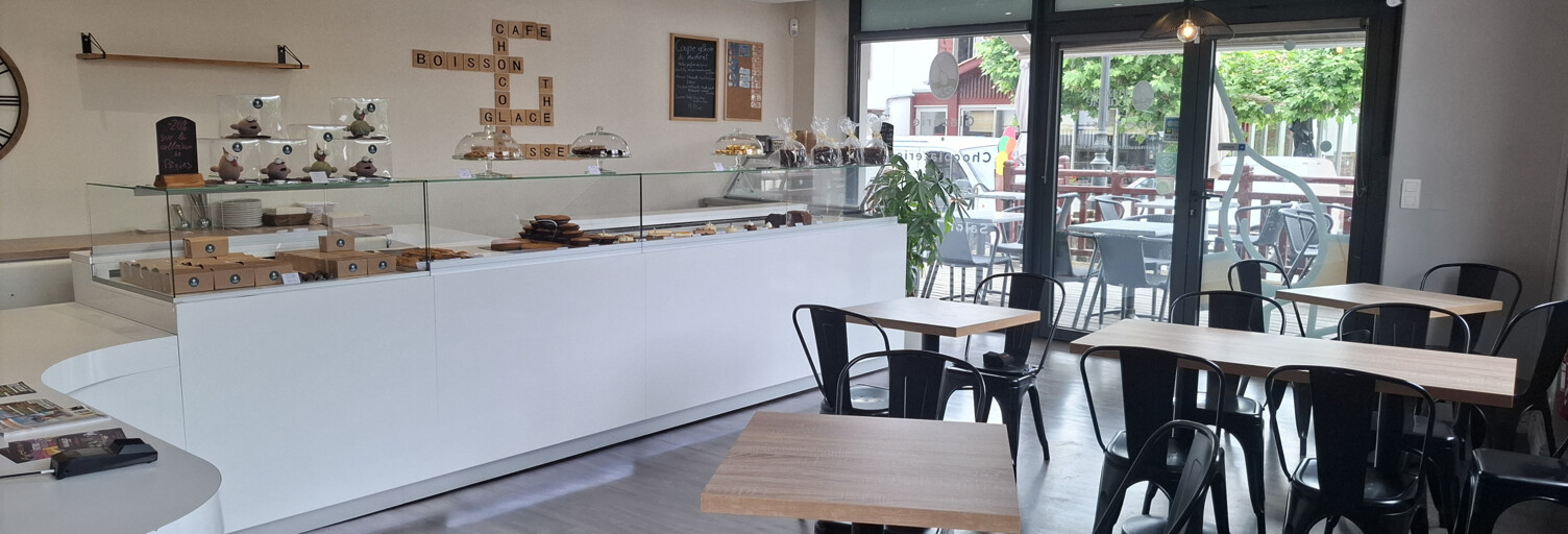 Commerce  83 m² à vendre à Saint-Jean-Pied-de-Port (64220)