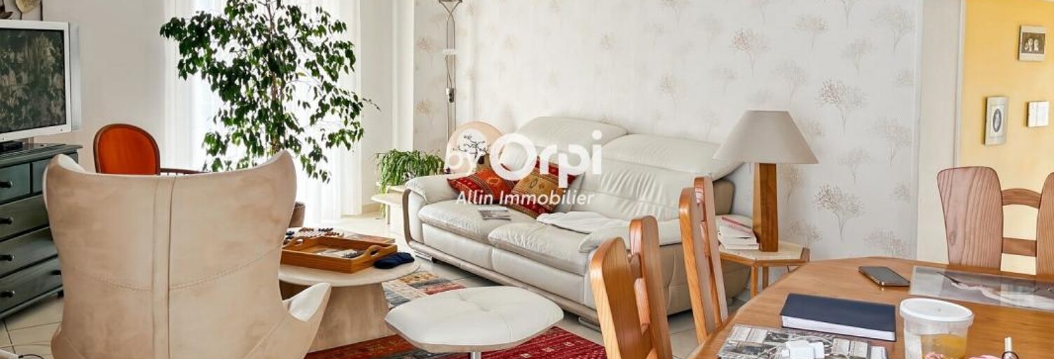 Maison 3 Pièces 100 m² à vendre à Le Montet (03240)