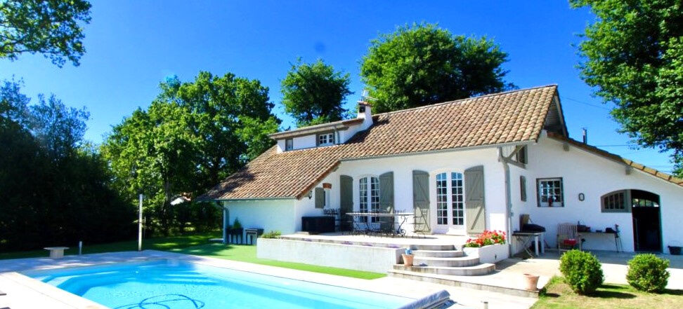 Villa / Maison  T6 à vendre Saint-Vincent-de-Tyrosse 40230