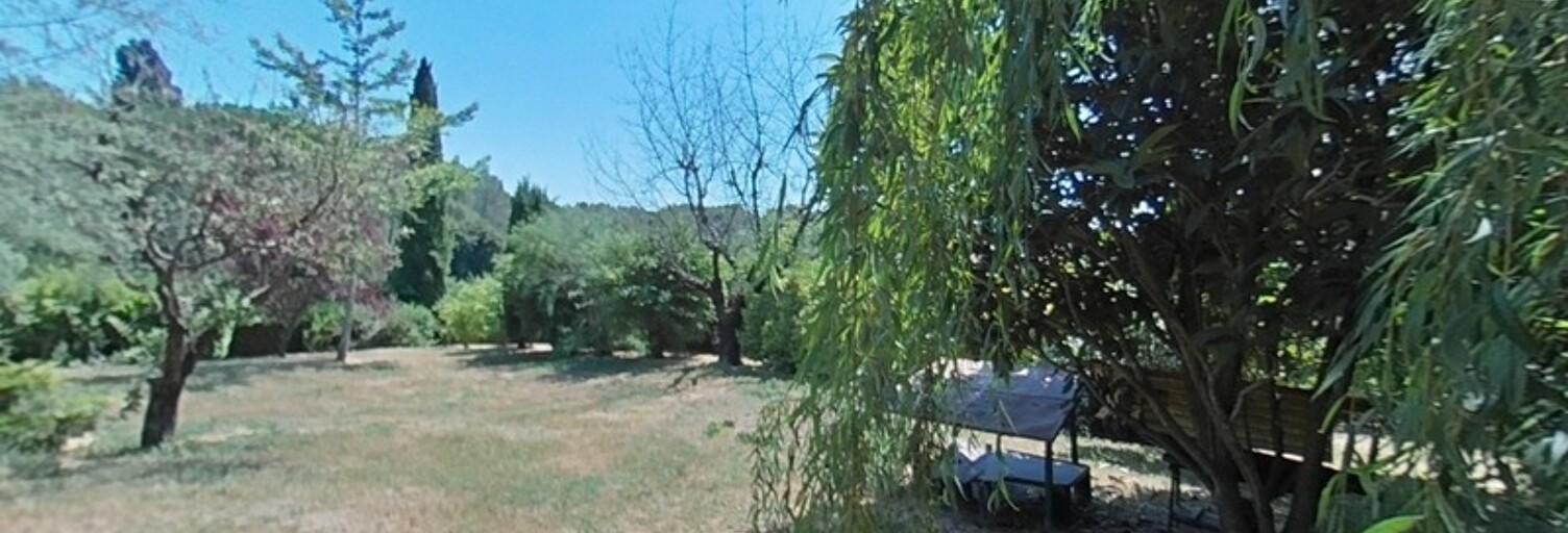 Terrain  900 m² à vendre à Villecroze (83690)