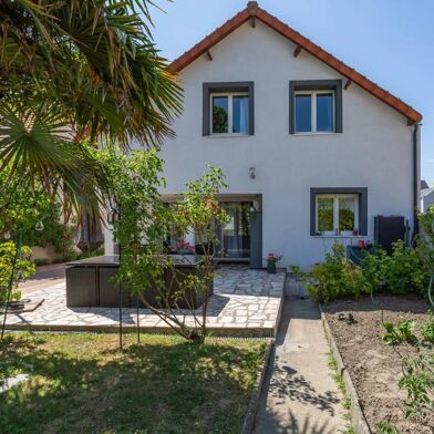 Maison 9 pièces 580000 €