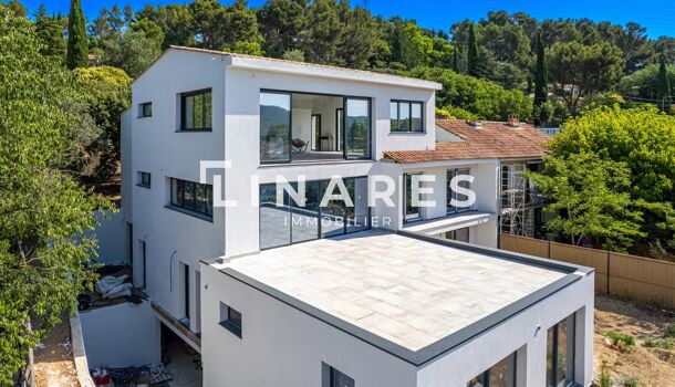 Villa / Maison  à vendre Aix-en-Provence 13100