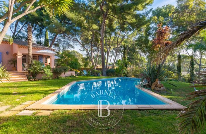 VENTE - LA CIOTAT - VILLA - 200 M² - VUE MER - JARDIN PAYSAGER 2 — photo 5