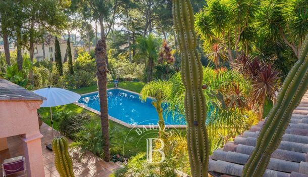 Villa / Maison 7 pièces  à vendre La Ciotat 13600