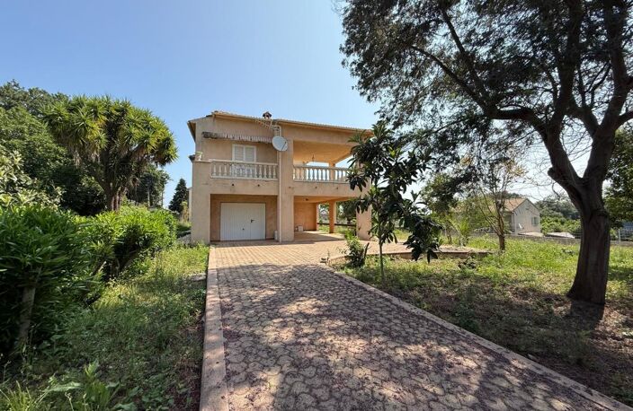 Villa composée de deux appartements à 5 minutes de la plage - Moriani — photo 4