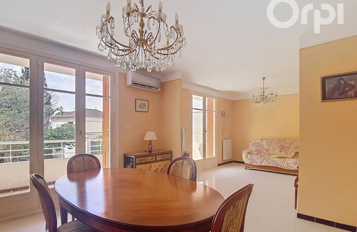 Appartement T4 avec grand balcon – Quartier prisé des 4 Chemins des Routes — photo 3