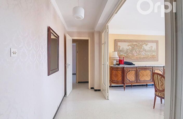 Appartement T4 avec grand balcon – Quartier prisé des 4 Chemins des Routes — photo 5