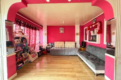 Appartement 5 pièces 177000 €