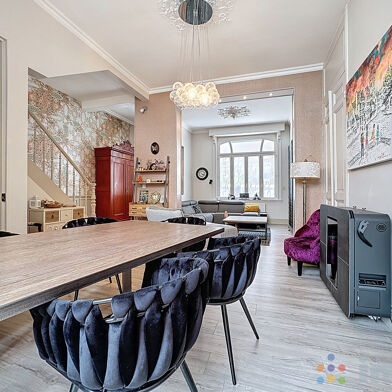 Maison 4 pièces 424500 €